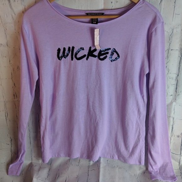 Victoria's Secret Other - Victoria's secret lounge shirt